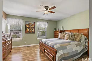 377 E Camden Ln, Round Lake Beach, IL 60073 - Photo 12