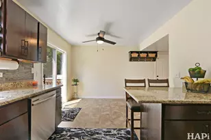 377 E Camden Ln, Round Lake Beach, IL 60073 - Photo 6