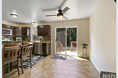 377 E Camden Lane, Round Lake Beach, IL 60073 - Photo 2