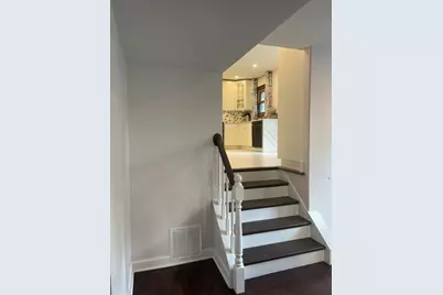 1925 E Waverly Lane, Arlington Heights, IL 60004 - Photo 12