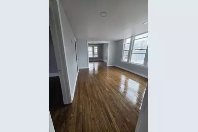 2704 E 77th Street #2, Chicago, IL 60649 - Photo 4