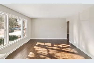 752 E 164th Street, South Holland, IL 60473 - Photo 4