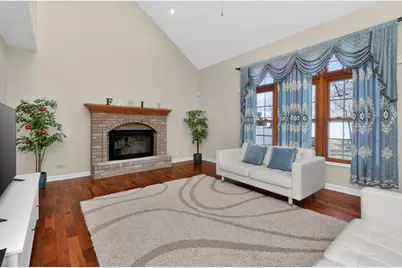 911 Rock Spring Road, Naperville, IL 60565 - Photo 12