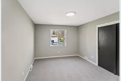 17001 Kimbark Avenue, South Holland, IL 60473 - Photo 16