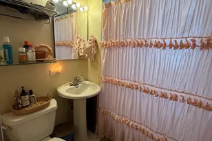 2125 W Waveland Ave, Chicago, IL 60618 - Photo 2