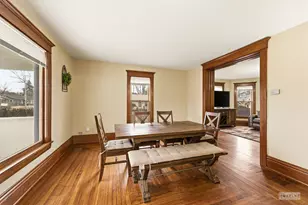 941 S 4th St, Aurora, IL 60505 - Photo 6