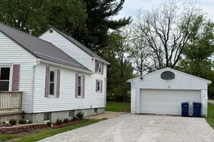 406 S Willow St, Granville, IL 61326 - Photo 4