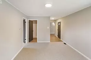 17303 Chicago Ave, Lansing, IL 60438 - Photo 8