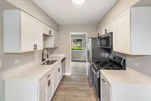 17303 Chicago Ave, Lansing, IL 60438 - Photo 6