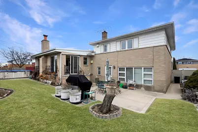 1205 Winston Drive, Melrose Park, IL 60160 - Photo 38