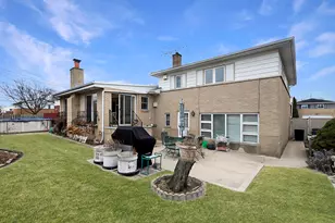 1205 Winston Dr, Melrose Park, IL 60160 - Photo 38