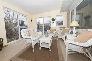 1205 Winston Dr, Melrose Park, IL 60160 - Photo 12