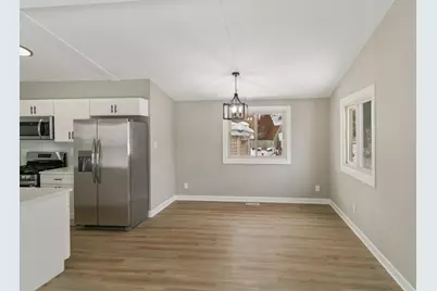 6305 Robert Road, Cary, IL 60013 - Photo 8