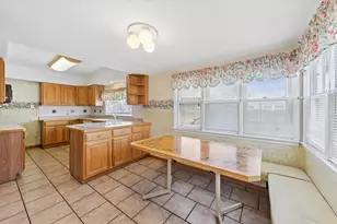 675 N West Rd, Lombard, IL 60148 - Photo 12