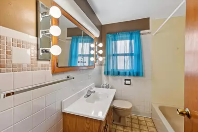 [Address not provided], Lombard, IL 60148 - Photo 16