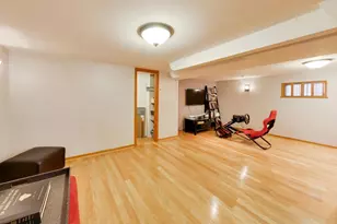 5011 N Mobile Ave, Chicago, IL 60630 - Photo 20