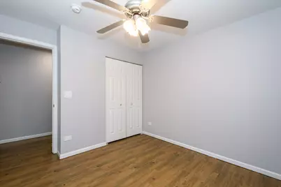 1147 N Red Oak Circle #1, Round Lake Beach, IL 60073 - Photo 18