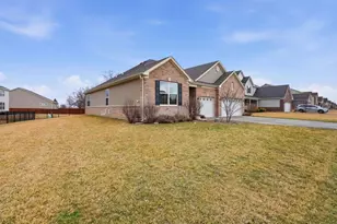 14920 W Carver Crossing, Manhattan, IL 60442 - Photo 2