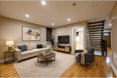 2012 W Coulter Street, Chicago, IL 60608 - Photo 4