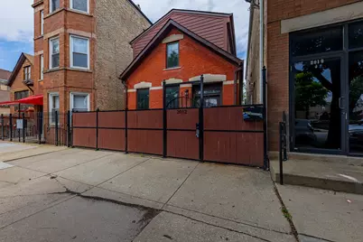 2012 W Coulter Street, Chicago, IL 60608 - Photo 2