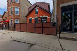 2012 W Coulter St, Chicago, IL 60608 - Photo 2