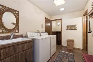 16W648 89th Pl, Willowbrook, IL 60527 - Photo 22