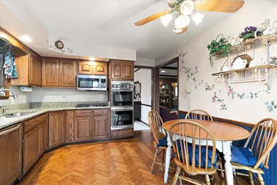 16W648 89th Place, Willowbrook, IL 60527 - Photo 12