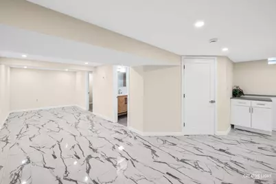 401 Salem Square, Bolingbrook, IL 60440 - Photo 12