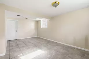 15637 Avalon Ave, South Holland, IL 60473 - Photo 22