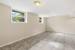 15637 Avalon Ave, South Holland, IL 60473 - Photo 18