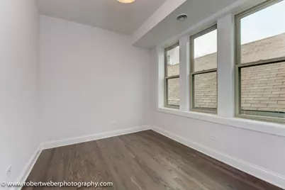 2329 W Barry Avenue #2, Chicago, IL 60618 - Photo 6