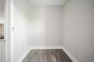 1472 W Erie St, Chicago, IL 60642 - Photo 14