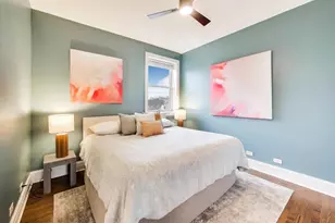 3044 W Roscoe St, Chicago, IL 60618 - Photo 14