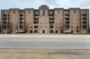 77 N Wolf Rd, Northlake, IL 60164 - Photo 1