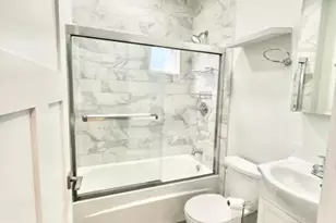 1719 W 18th St, Chicago, IL 60608 - Photo 8