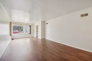 16738 Crane Ave, Hazel Crest, IL 60429 - Photo 10