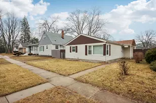 16738 Crane Ave, Hazel Crest, IL 60429 - Photo 4