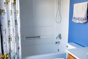 2406 Sunshine Ln, Aurora, IL 60503 - Photo 32