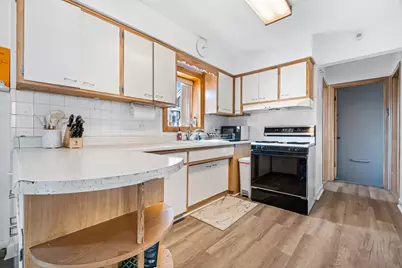 6520 N Oshkosh Avenue, Chicago, IL 60631 - Photo 6