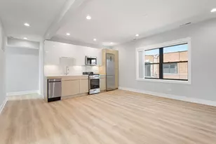 1550 W Juneway Terrace, Chicago, IL 60626 - Photo 2