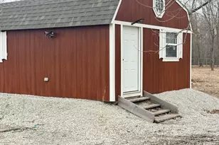 3649 S 15000E Rd, Pembroke Twp, IL 60958 - Photo 2