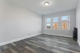 1608 W Sherwin Ave, Chicago, IL 60626 - Photo 2