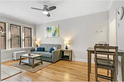 631 W Roscoe Street #M2, Chicago, IL 60657 - Photo 10