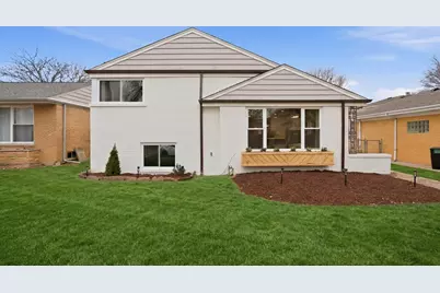 3829 W Chase Avenue, Lincolnwood, IL 60712 - Photo 1