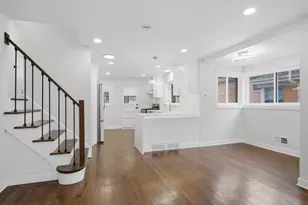 3829 W Chase Ave, Lincolnwood, IL 60712 - Photo 12