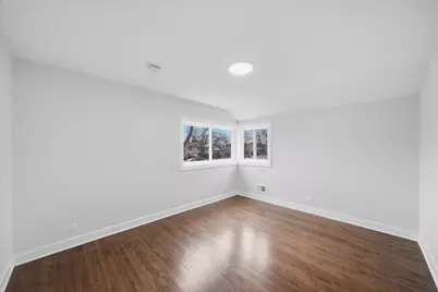 3829 W Chase Avenue, Lincolnwood, IL 60712 - Photo 16