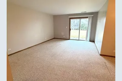 1560 Thornfield Lane #3, Roselle, IL 60172 - Photo 8