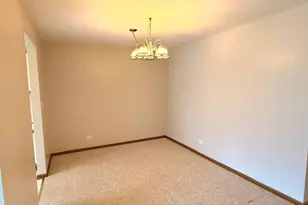 1560 Thornfield Ln, Roselle, IL 60172 - Photo 10