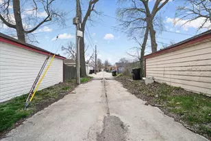 11001 S Union Ave, Chicago, IL 60628 - Photo 4