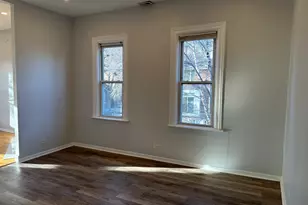 2451 N Marshfield Ave, Chicago, IL 60614 - Photo 8